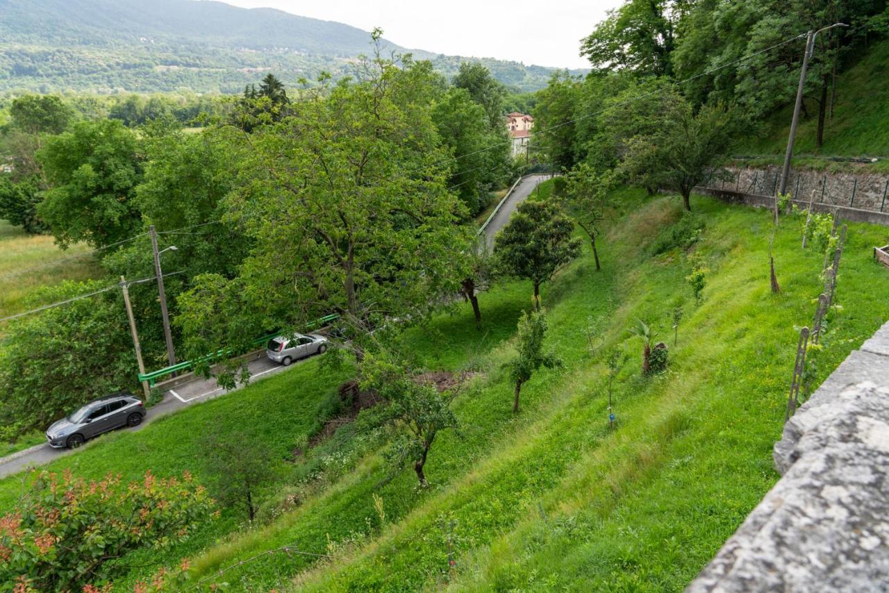 Lago Maggiore A 10 Minuti "Cascina Lavanda" Casalzuigno Bagian luar foto